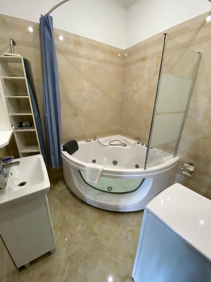 Welcome Apartments Center キエフ エクステリア 写真